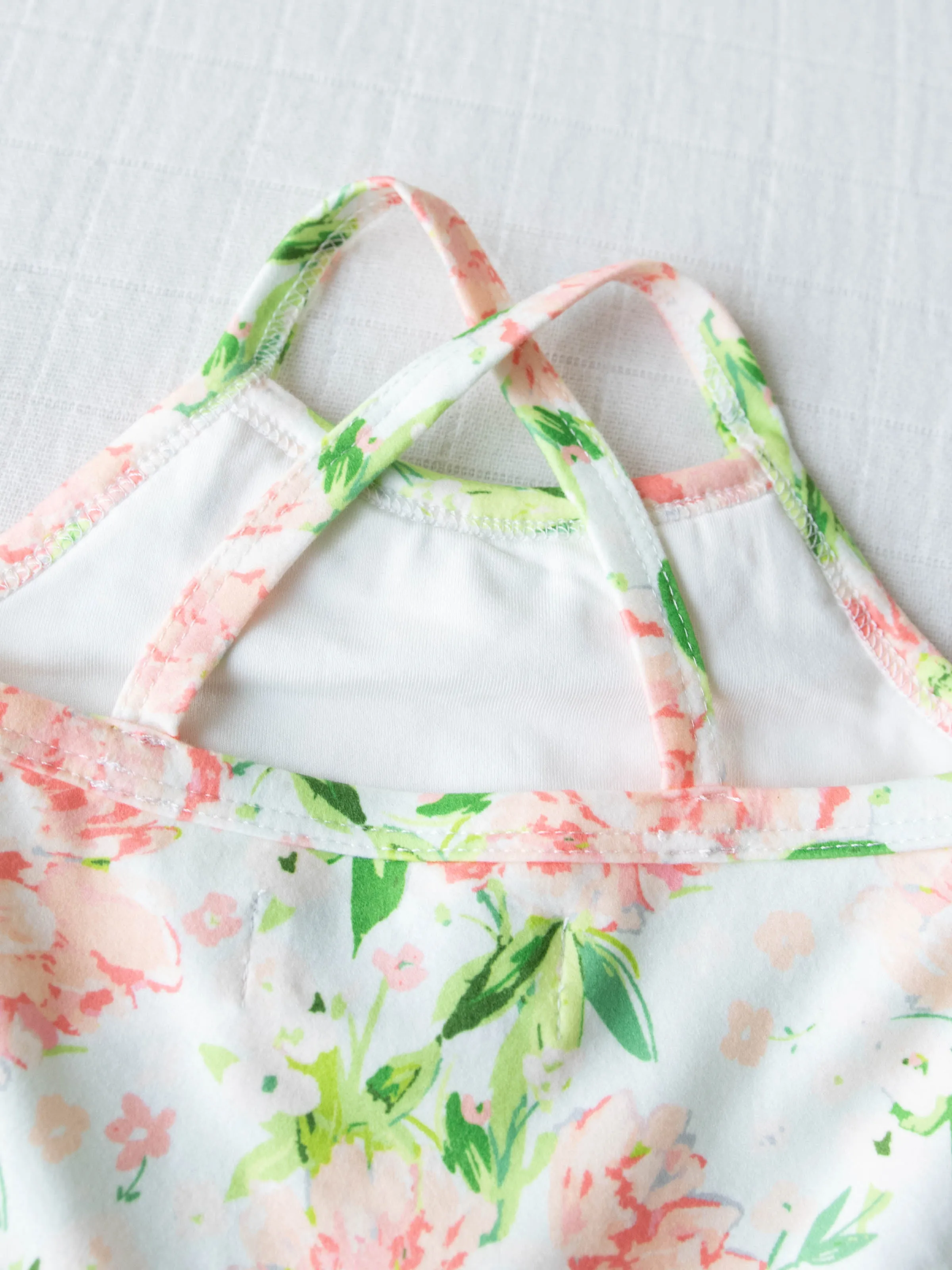 Cami Essential Set – Coral Peonies