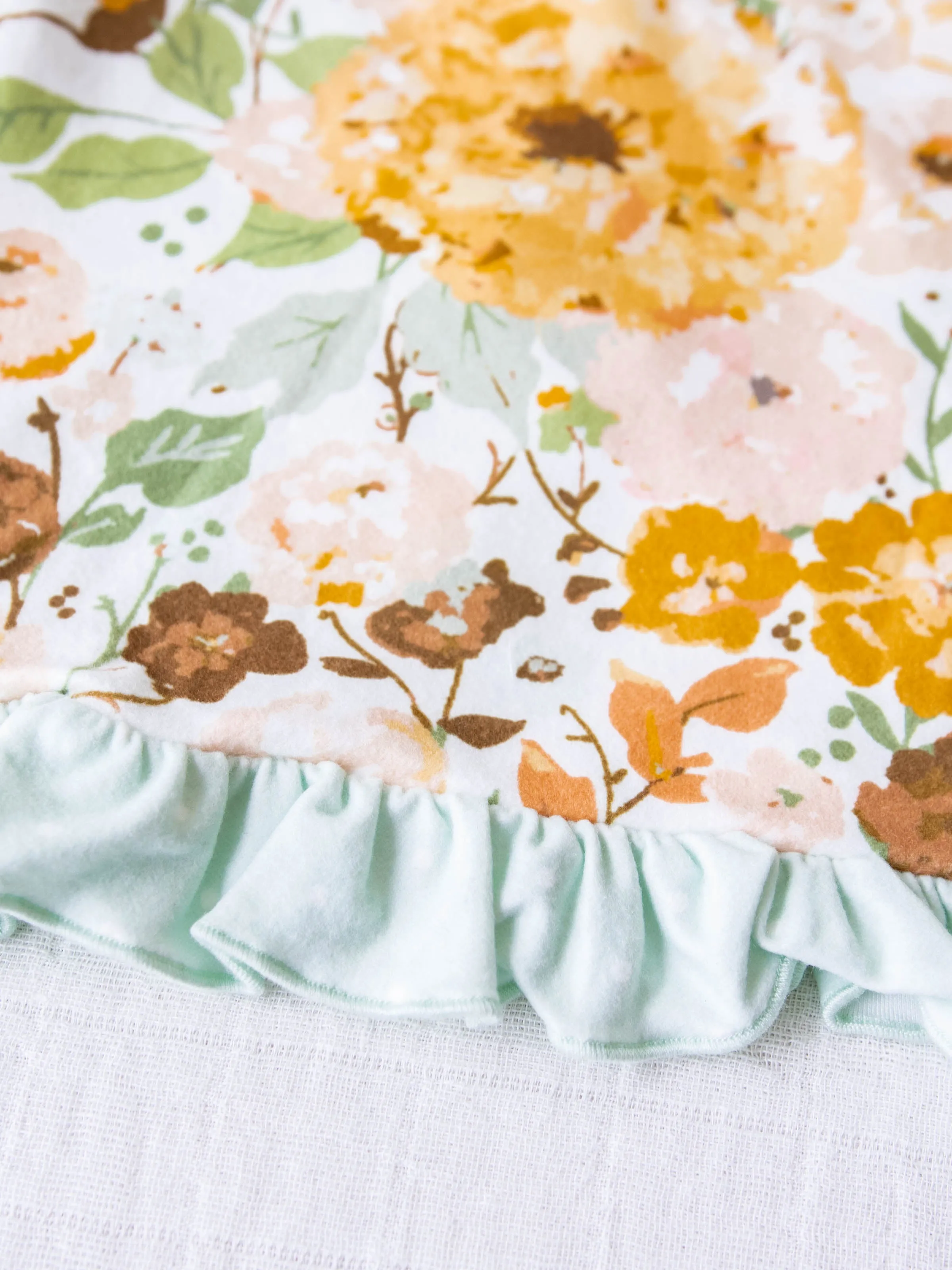 Cami Essential Set - Harvest Meadows