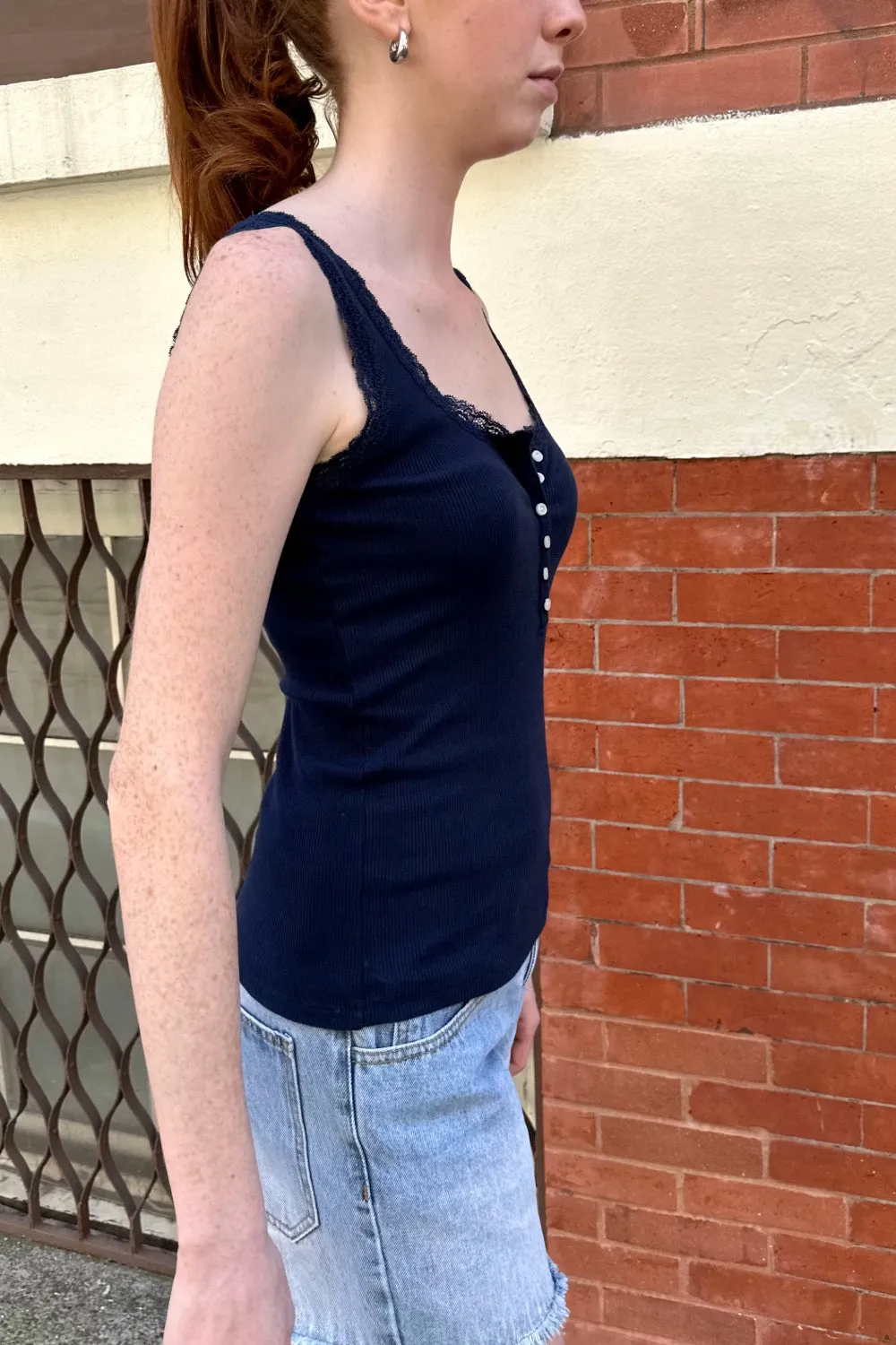 Celia Tank
